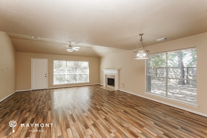 Building Photo - 19139 Long Timber Dr