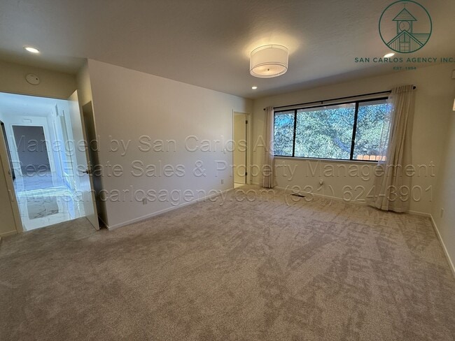 Building Photo - 12135 Carola Dr