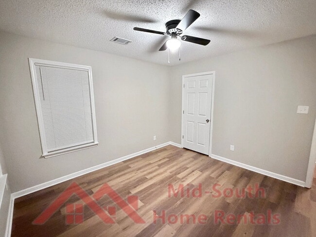 Building Photo - 2600 Wellons Ave