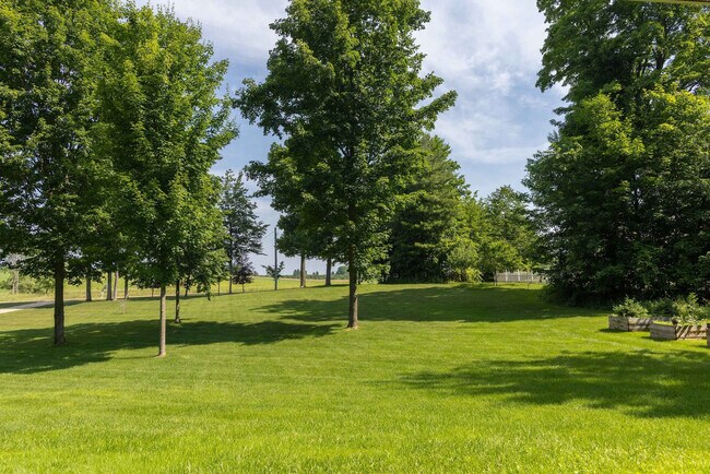 Building Photo - 8212 Bennett Rd