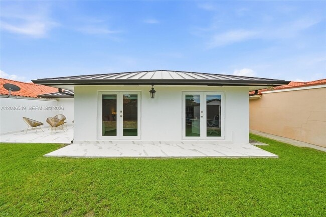 Building Photo - 881 NW 133rd Ave