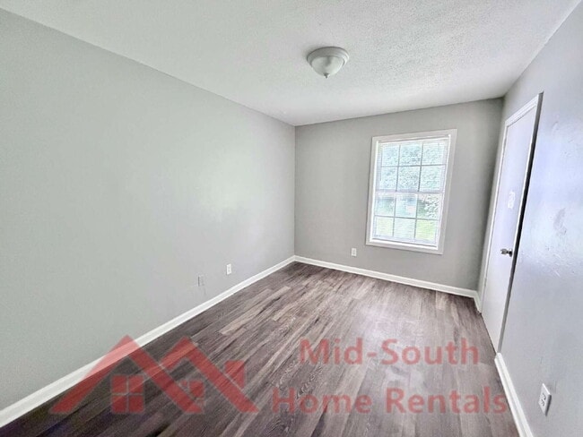 Building Photo - 1270 Chickamauga Ave