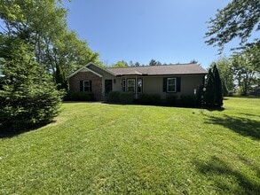 Building Photo - 3023 Britney Dr
