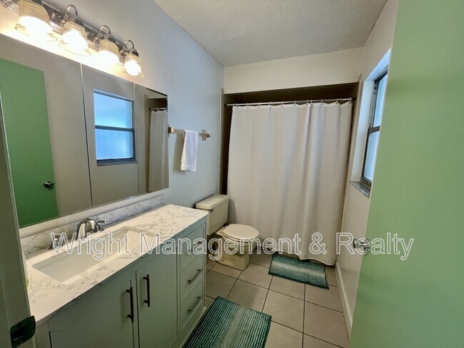 Building Photo - 58 Arnoni Dr