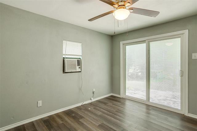 Building Photo - 6600 Six J Ct