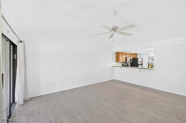 Building Photo - 4708 SW 8th Pl