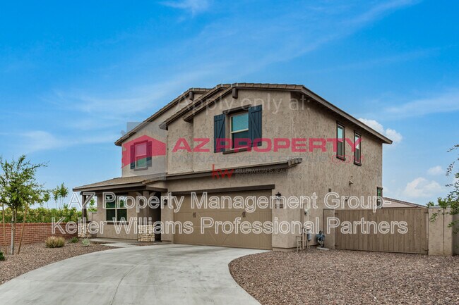 Building Photo - 14031 W Pershing St