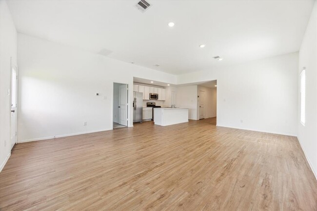 Building Photo - 27014 River Birch Ridge Dr