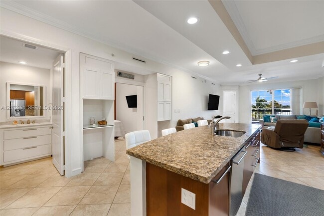 Building Photo - 4445 El Mar Dr