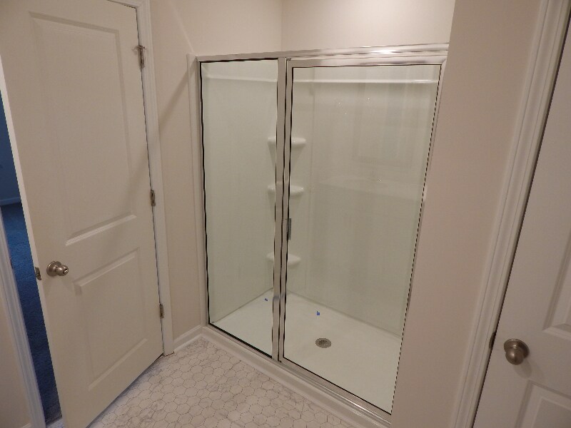 Building Photo - 736 Wolverine Ln