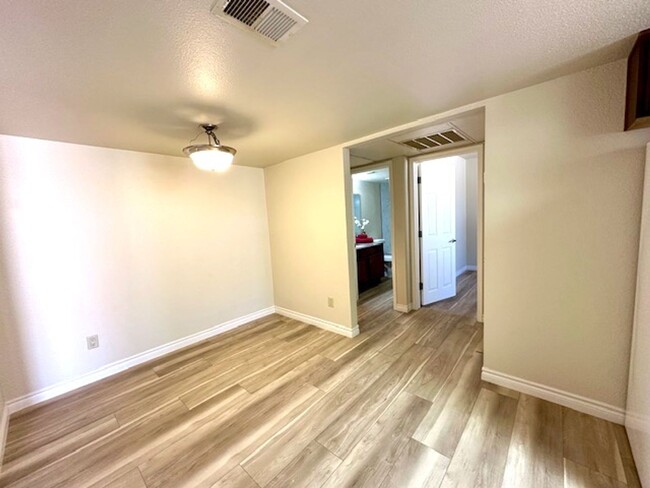 Building Photo - Guard Gated SW Community. 1 Bed. 1 Bath. 2...