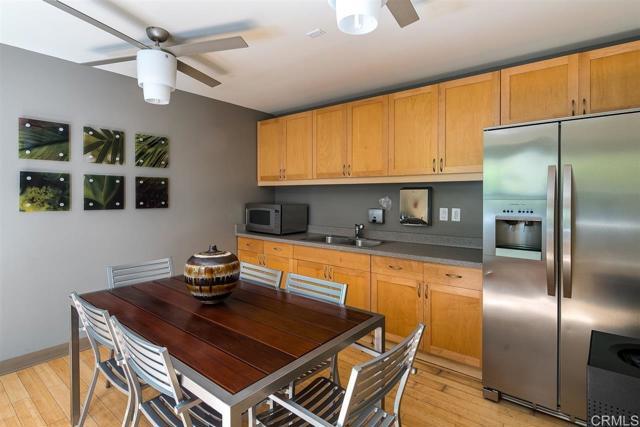 Building Photo - 1150 J St