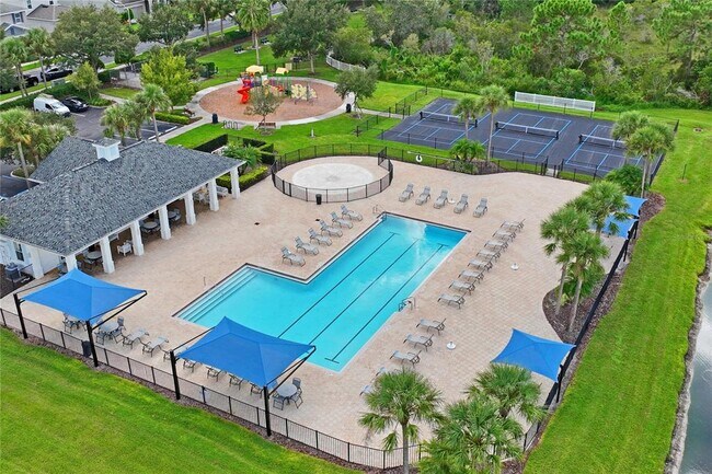 Building Photo - 5675 Chorleywood Ln