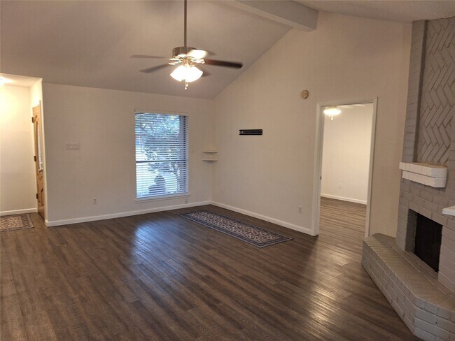 Building Photo - 19959 Salt River Ct