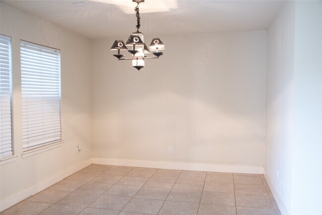 Building Photo - 20923 Patriot Park Ln