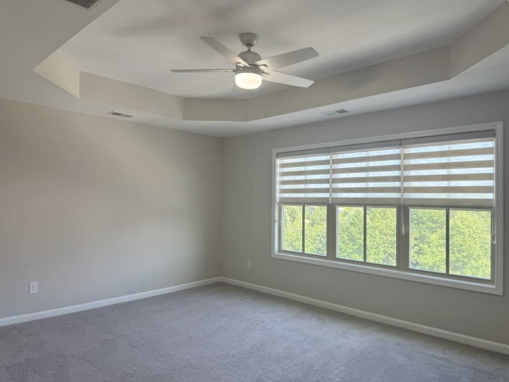 Building Photo - 381 Northaven Ave