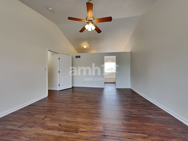 Building Photo - 7432 Big Horn Ct