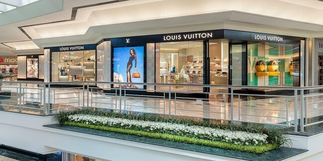 Building Photo - 301 S Seas Dr