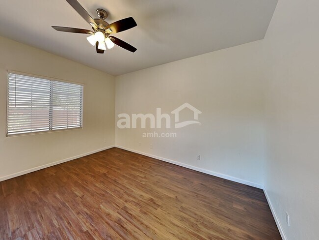 Building Photo - 10191 N Tarheel Pl