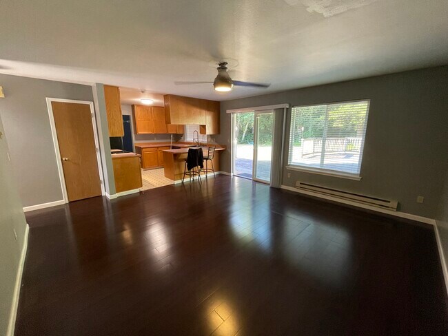 Building Photo - 707 125th Pl NW