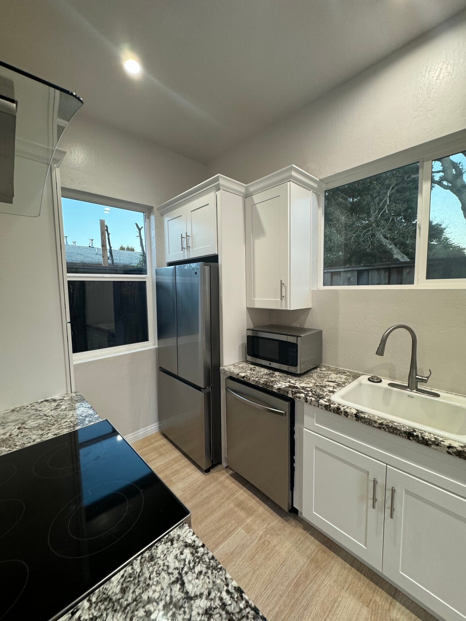 Building Photo - 1143 Madera Ct