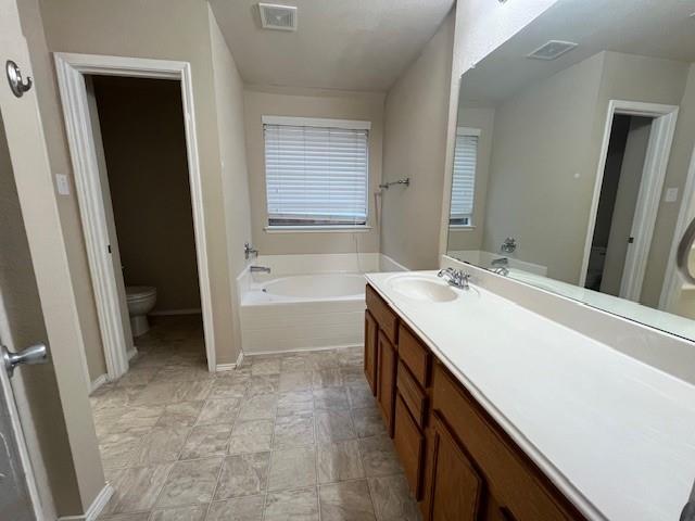Building Photo - 621 Crystal Falls Dr