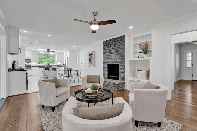 Building Photo - 4679 Walnut Grove Rd