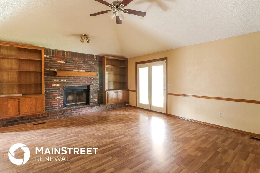 Building Photo - 7501 NW 115th St