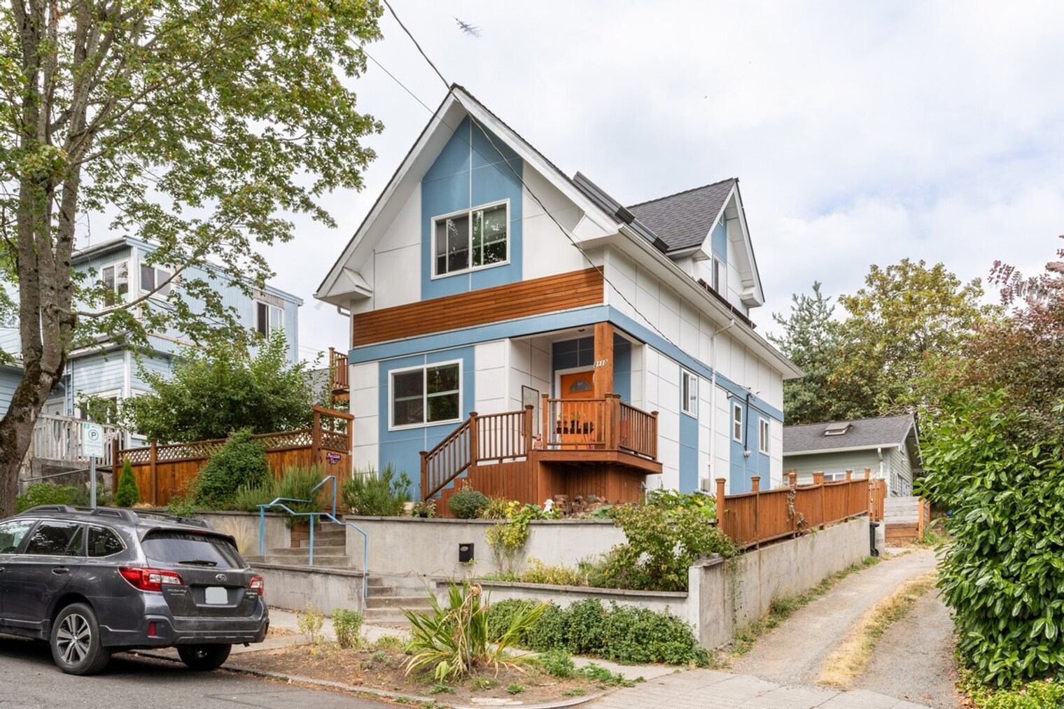 Building Photo - 938 21st Ave