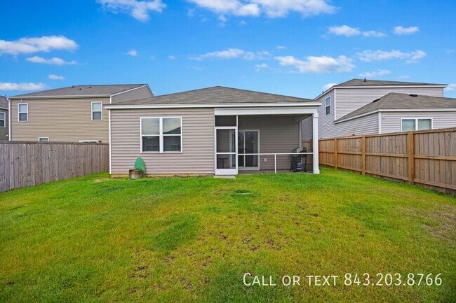 Building Photo - 103 Green Passage Ln