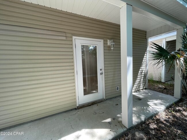 Building Photo - 8637 Marlin Pl