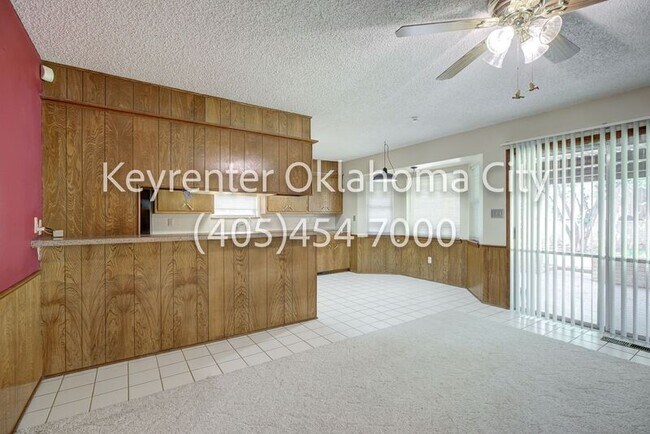Building Photo - 3632 Sunvalley Dr