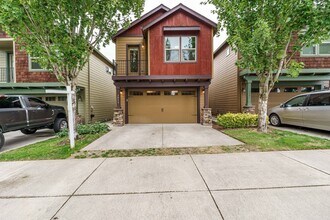 Building Photo - $1000 Year End Savings - Ask Us How! Convenient Location 3 Bedroom 2.5 Bathroom with Fence Back Yard