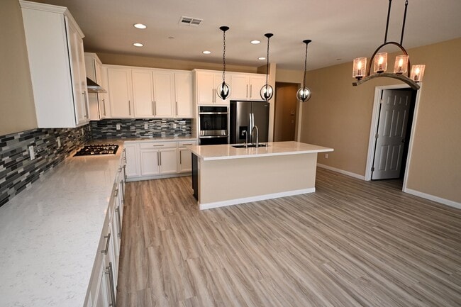 Building Photo - 340 Cadence Vista Dr