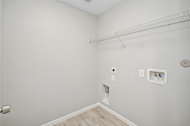 Building Photo - 10818 Elgar Ln