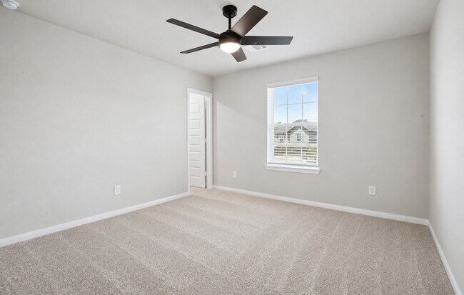 Building Photo - 13549 Sauger Ct
