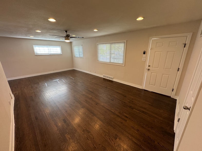 Building Photo - 1186 Rosemary St