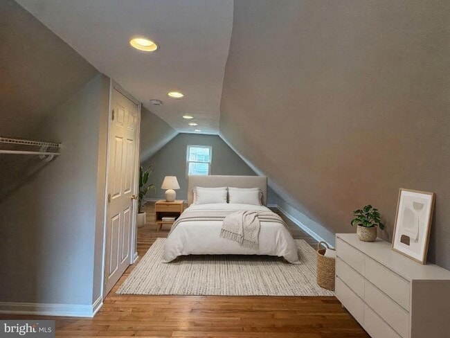 Building Photo - 5126 Call Pl SE