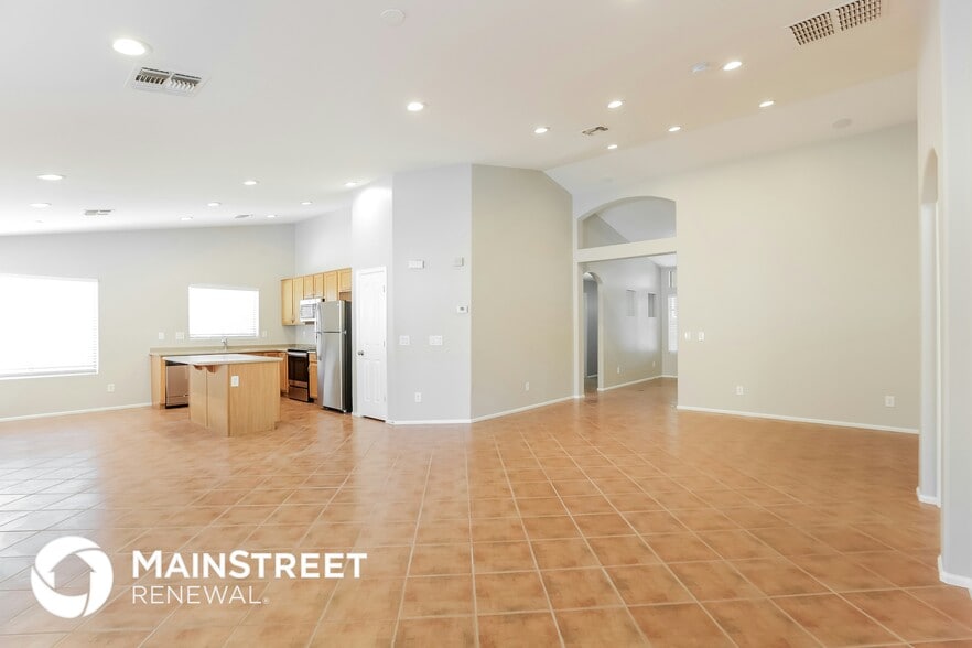 Building Photo - 17406 W Mohave St