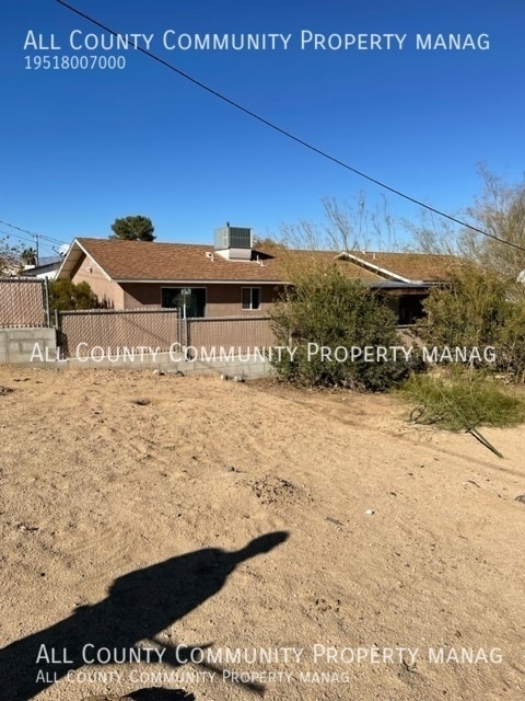 Building Photo - 61465 Alta Vista Dr