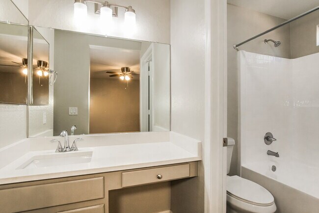 Building Photo - 12568 W St Moritz Ln