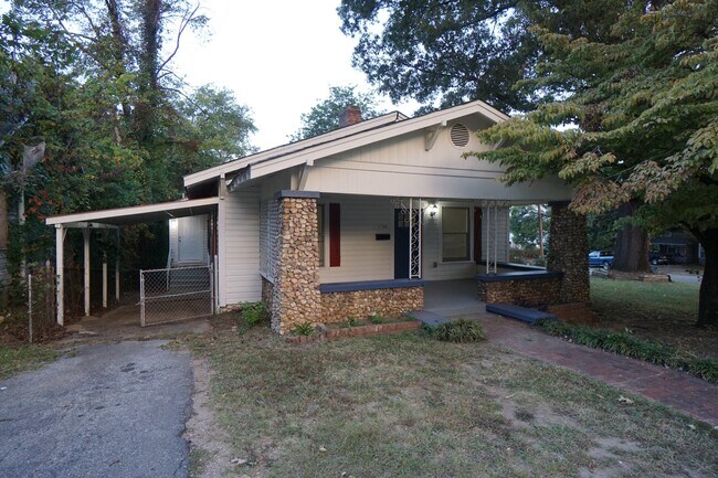 Building Photo - 1194 Birmingham St