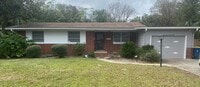 Building Photo - 3 bed 2 bath