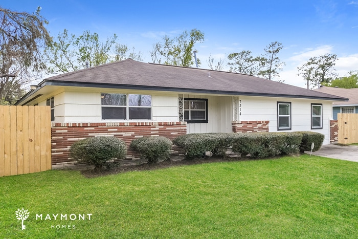 Building Photo - 7314 Saunders Rd