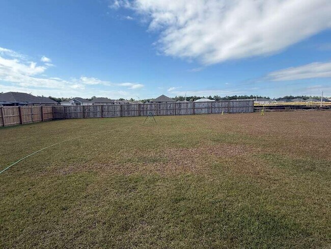 Building Photo - 5509 Silverbell Dr