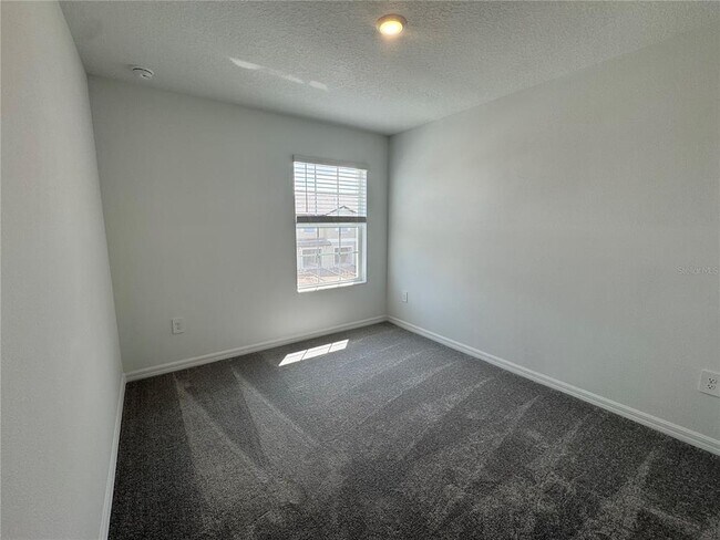 Building Photo - 11127 65th Ter E