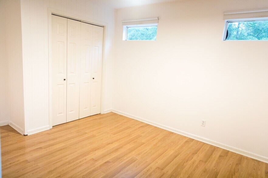 Building Photo - 4519 Merle Dr