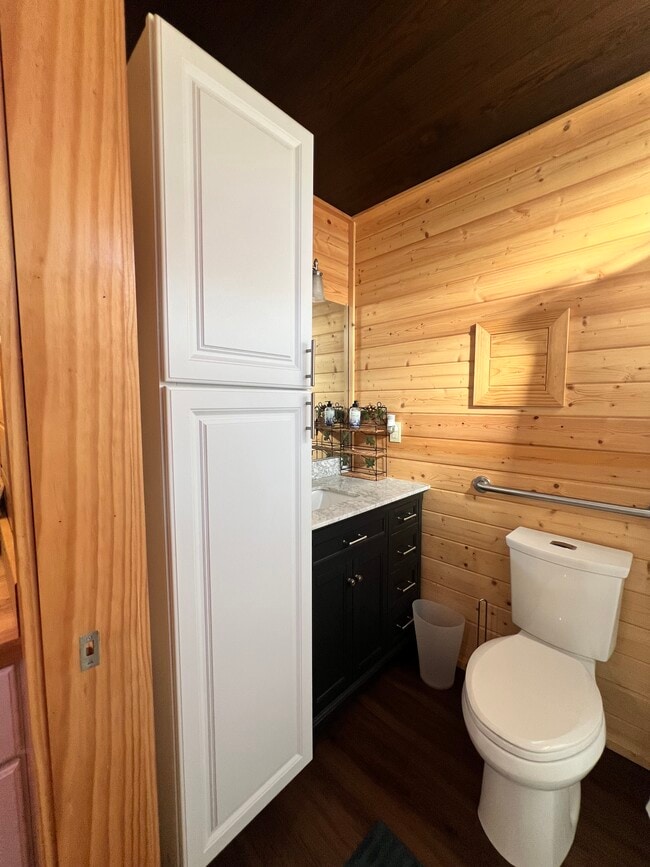 Building Photo - 9640 Nika Trail NW