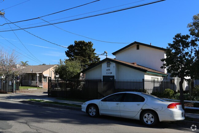 Building Photo - Mark IX Apartments