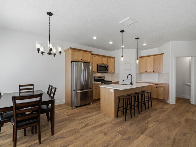 Building Photo - RES_VANDERWATT_866